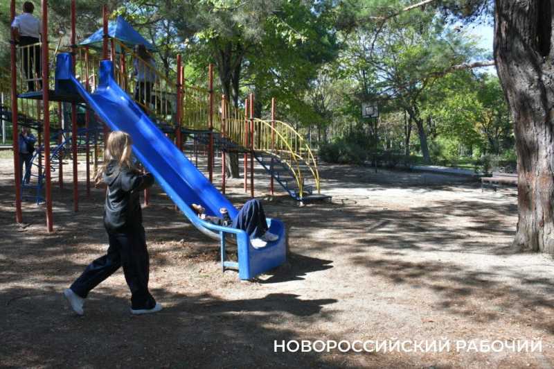 Оставьте парку тишину! В Новороссийске обсудили перспективы Октябрьской площади