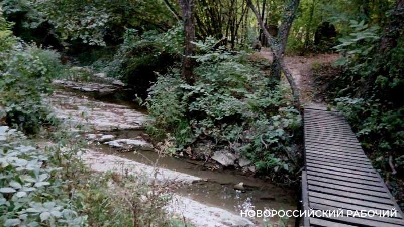 Почему в Новороссийске нет запаса подземных вод