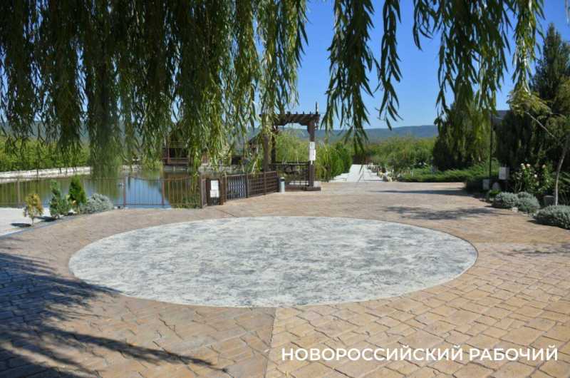 Под Новороссийском руками фермеров создано «черешневое королевство»!