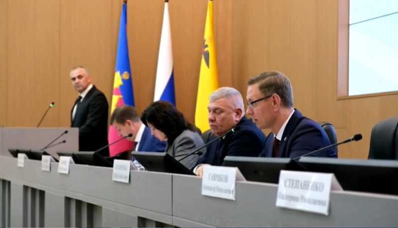 Рафаэль Бегляров: «Работа по озеленению территории муниципального образования город-герой Новороссийск продолжается в ежедневном режиме»