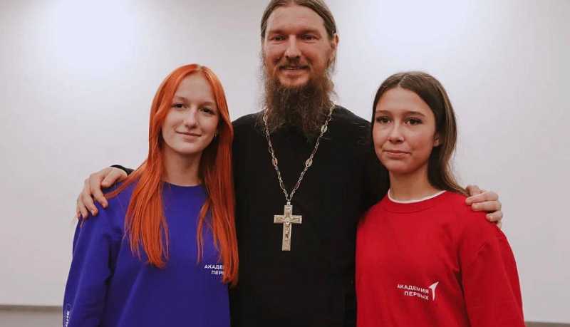 Школьница из Новороссийска &ndash; в числе победителей Всероссийской проектной школы &laquo;Наследие&raquo; Движения Первых