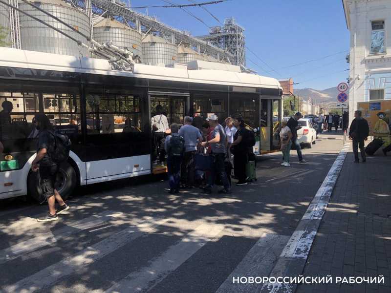 Стало известно, когда на жд вокзал Новороссийска запустят новый маршрут