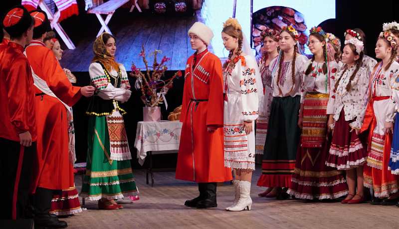 Старшеклассники новороссийской школы №24 заняли первое место в краевом конкурсе на лучший казачий класс