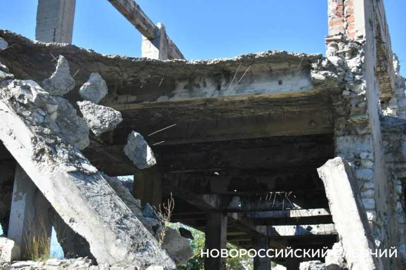 Увидит ли новороссийский Дворец Цементников новую жизнь?