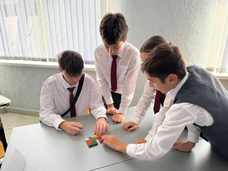 В Новороссийске &mdash; каникулы! Гонки на дронах, походы, интеллектуальные вызовы