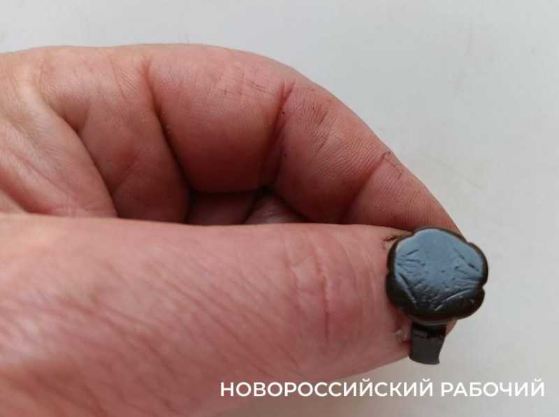 В Новороссийске на Малой Земле нашли турецкий перстень 18 века
