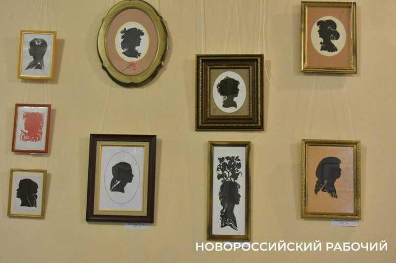 В Новороссийске открывается уникальная выставка «Леди ножницы»