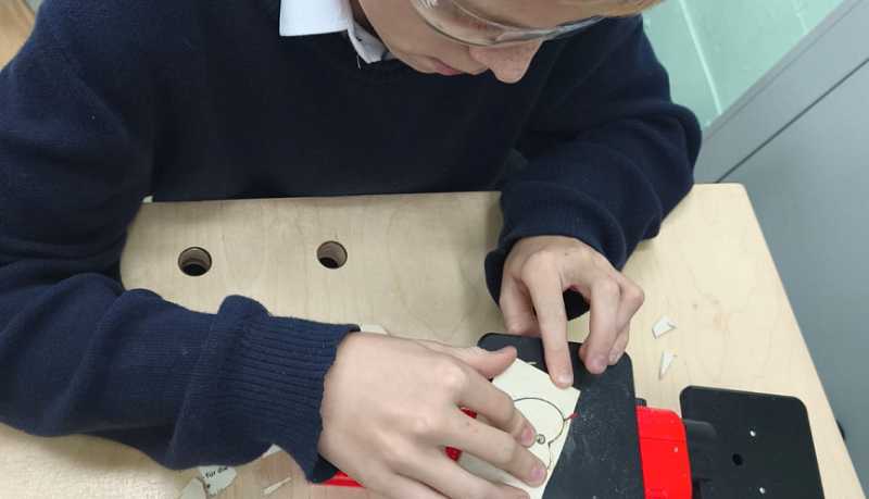 В Новороссийске подростков научат самостоятельно создавать умные устройства и движущиеся модели