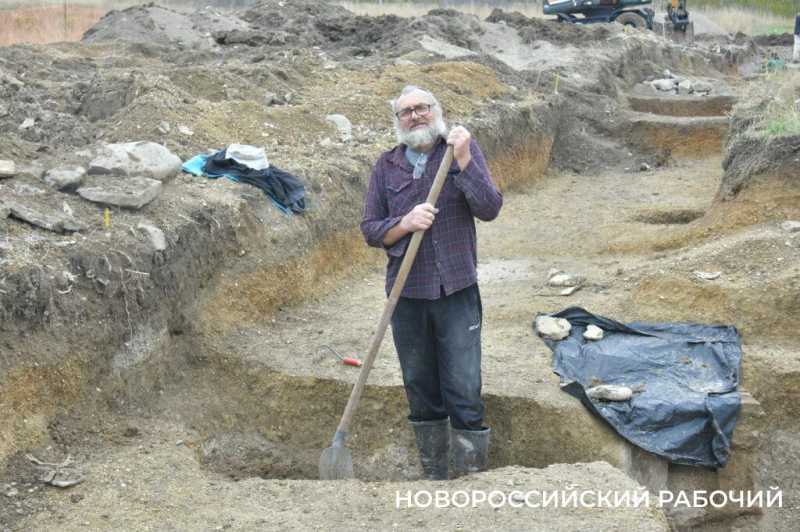 В Новороссийске при раскопках на Малой земле сделаны новые уникальные находки