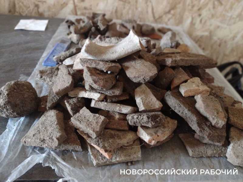 В Новороссийске при раскопках на Малой земле сделаны новые уникальные находки