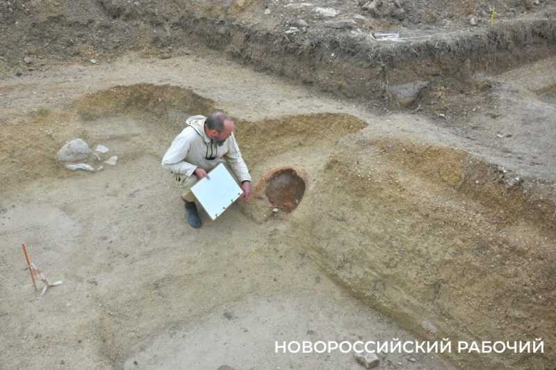 В Новороссийске при раскопках на Малой земле сделаны новые уникальные находки