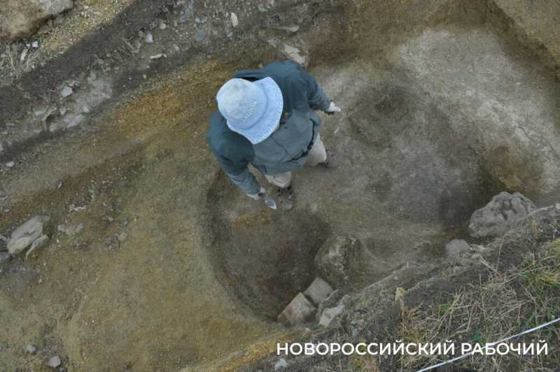 В Новороссийске при раскопках на Малой земле сделаны новые уникальные находки