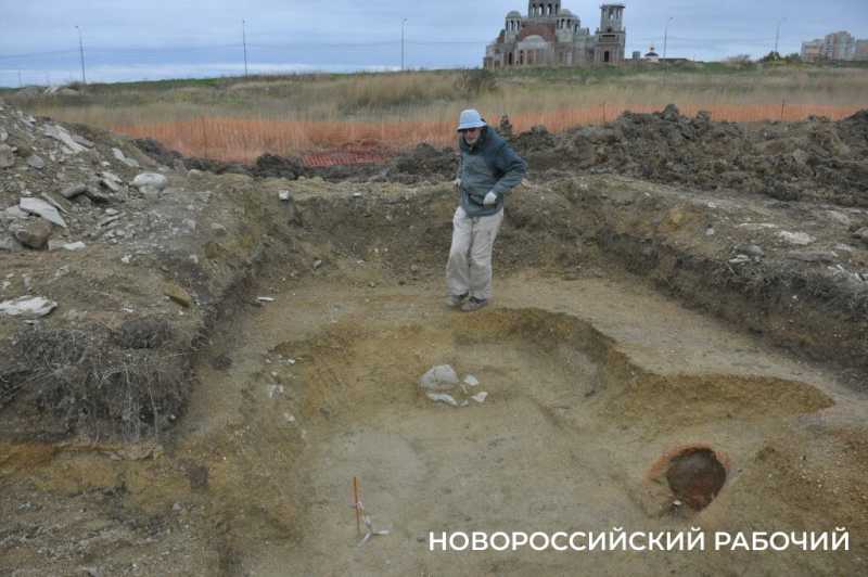 В Новороссийске при раскопках на Малой земле сделаны новые уникальные находки