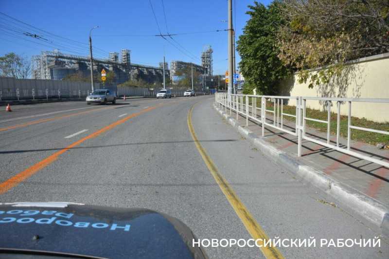 В Новороссийске ремонтируют одну из главных транспортных артерий