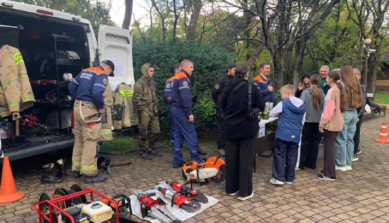В Новороссийске состоялся детско-юношеский форум и презентовали мобильное приложение &laquo;Заступник&raquo;