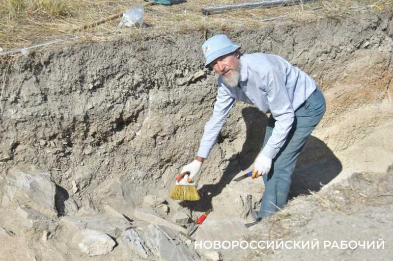 В Новороссийске впервые начались раскопки турецкой крепости Суджук-кале на Малой земле