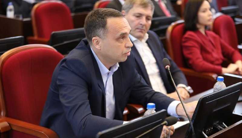 Вениамин Кондратьев: Мы ни на рубль не снижаем социальные выплаты