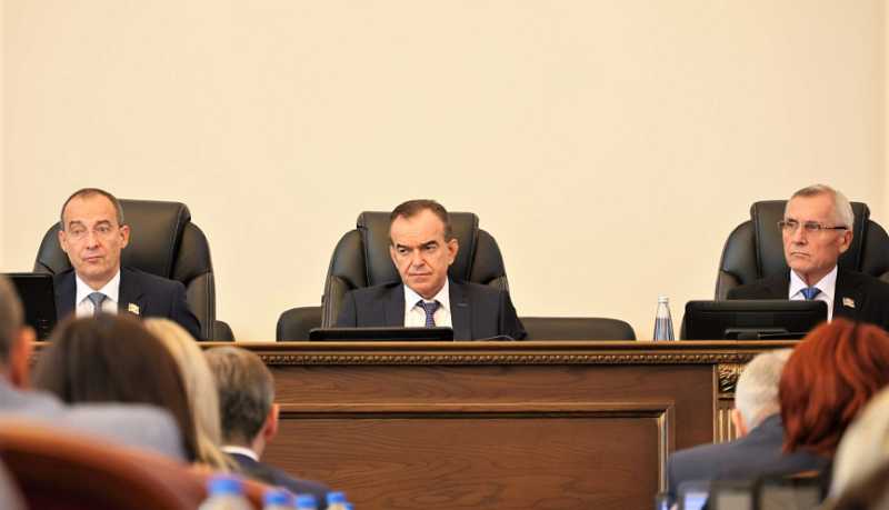 Вениамин Кондратьев: Нам необходимо вывести экономику региона на новый уровень для роста благосостояния жителей