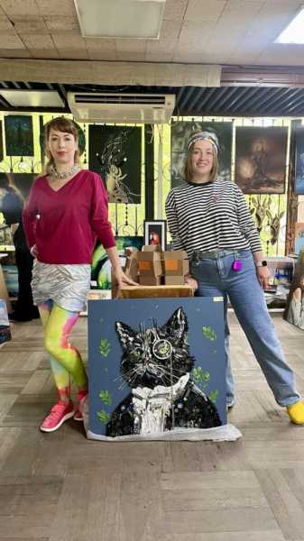 Выставка картин из сломанных детских игрушек открылась в Новороссийске