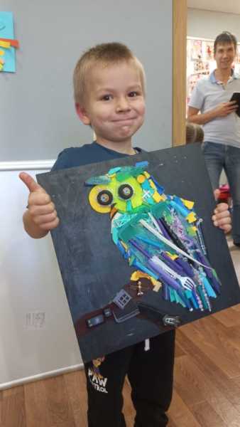 Выставка картин из сломанных детских игрушек открылась в Новороссийске