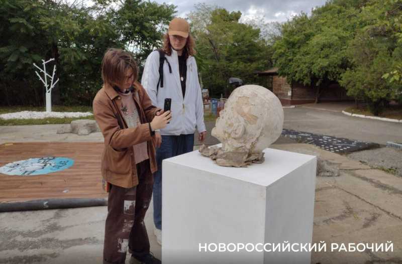 ЖКХ-арт рулит! В Новороссийске прошел первых фестиваль современного искусства
