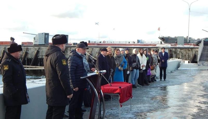 11 лет назад был поднят Военно-морской флаг на большой подводной лодке Б-261 &laquo;Новороссийск&raquo;