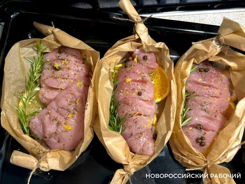 13 ноября &ndash; Всемирный день курицы. Приготовьте в честь праздника лимонную курочку!