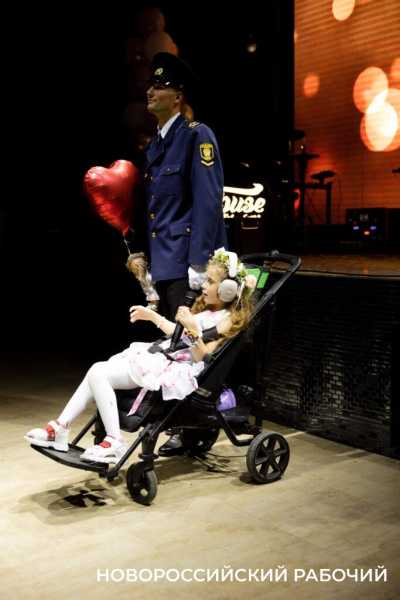 22 истории жизни вопреки диагнозу. Уникальный конкурс талантов детей-инвалидов прошел в Новороссийске