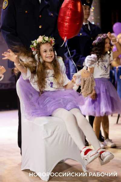 22 истории жизни вопреки диагнозу. Уникальный конкурс талантов детей-инвалидов прошел в Новороссийске