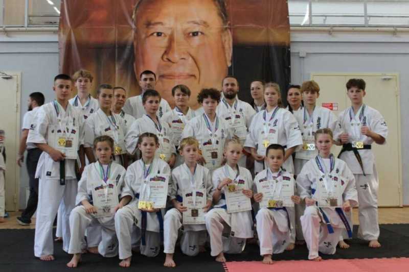 29 новороссийцев завоевали 43 награды краевых соревнований по киокусинкай