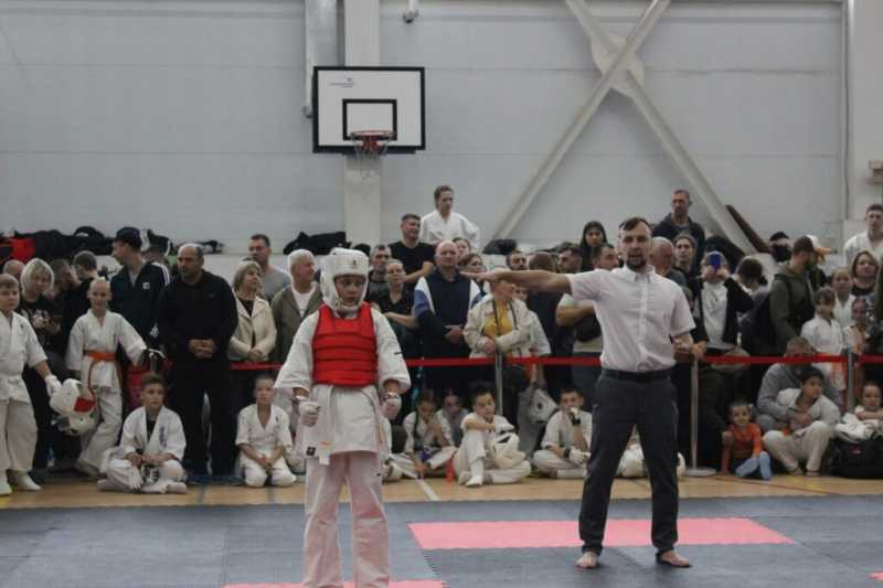 29 новороссийцев завоевали 43 награды краевых соревнований по киокусинкай