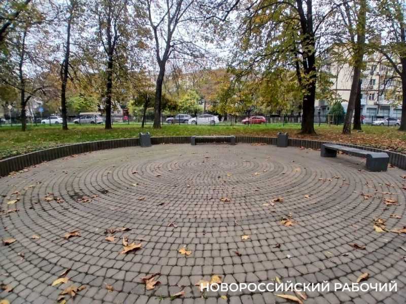 А у вас уже снег?! &laquo;Золотой ноябрь&raquo; в Новороссийске прекрасен!