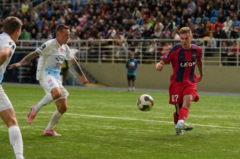 &laquo;Черноморец&raquo; проиграл &laquo;Енисею&raquo;, хотя вполне мог выиграть. Подробности матча в Красноярске