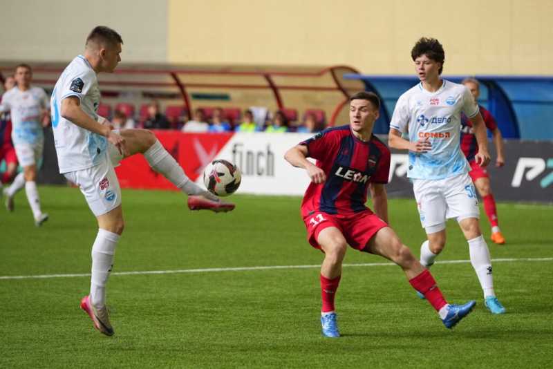 &laquo;Черноморец&raquo; проиграл &laquo;Енисею&raquo;, хотя вполне мог выиграть. Подробности матча в Красноярске