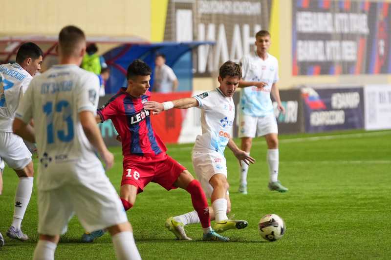 &laquo;Черноморец&raquo; проиграл &laquo;Енисею&raquo;, хотя вполне мог выиграть. Подробности матча в Красноярске