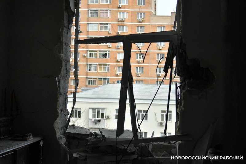 Число пострадавших квартир от атаки ВСУ в Новороссийске выросло после детальных подсчетов
