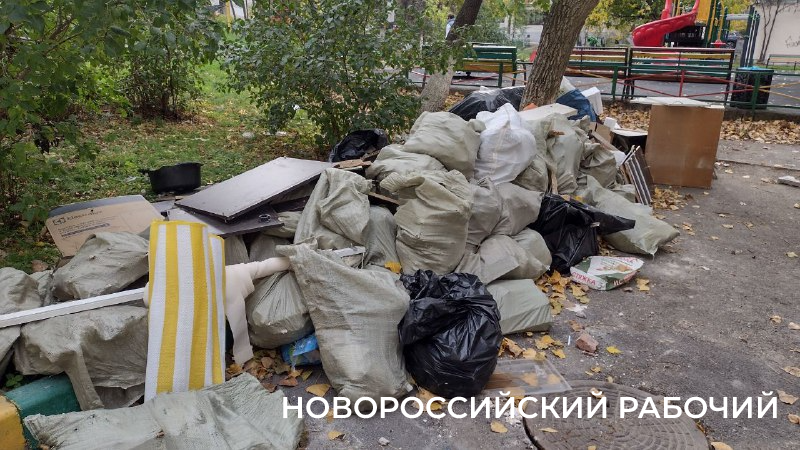 Дом теплый и под крышей. В Новороссийске идет ремонт квартир в пострадавшей от БПЛА пятиэтажке