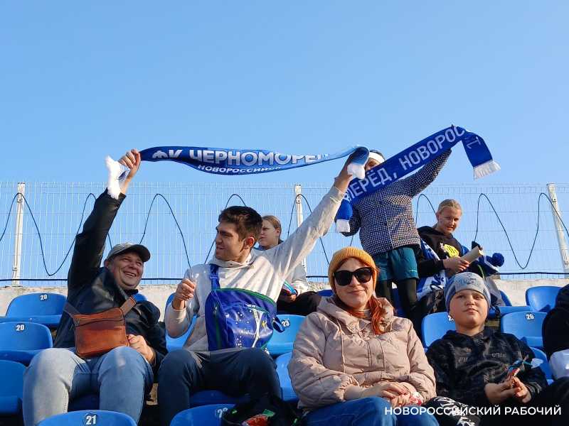 Футболистов новороссийского &laquo;Черноморца&raquo; настраивали быть героями. И победа за ними!