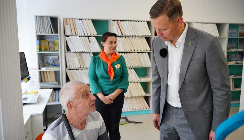 Глава Новороссийска встретился с жителями Приморского внутригородского района в рамках рабочего объезда