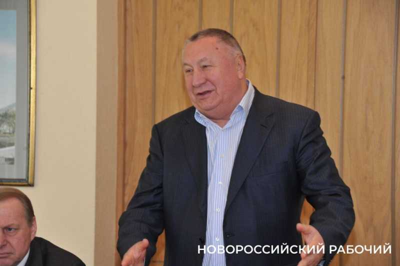 Как в Новороссийске нового мэра принимали. 13 лет назад город-герой проголосовал за Владимира Синяговского