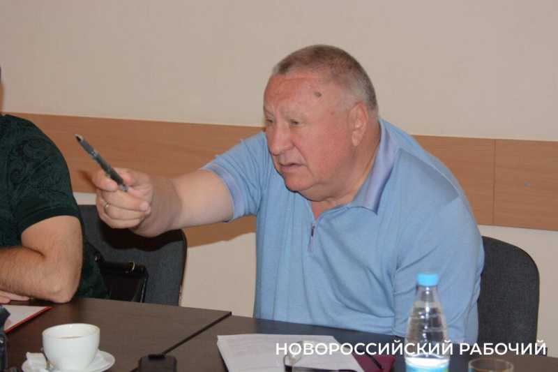 Как в Новороссийске нового мэра принимали. 13 лет назад город-герой проголосовал за Владимира Синяговского