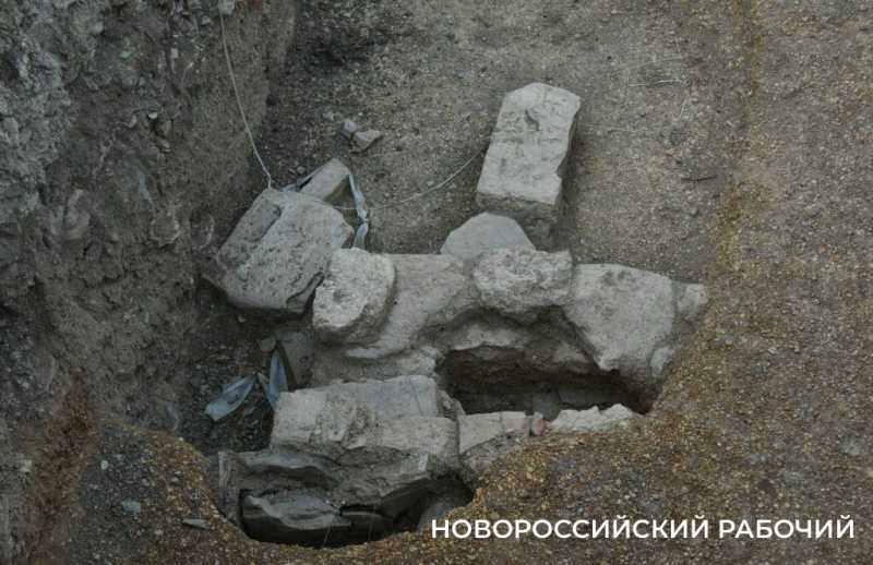 Крепость видела основателей Новороссийска! Горожане предлагают сделать музей на месте раскопок Суджук-Кале