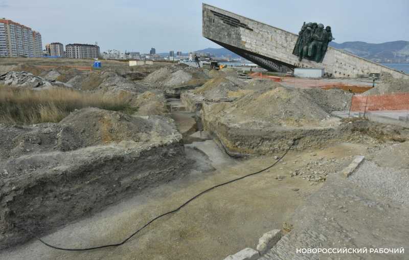 Крепость видела основателей Новороссийска! Горожане предлагают сделать музей на месте раскопок Суджук-Кале