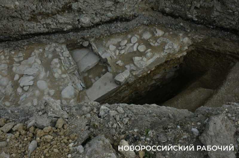 Крепость видела основателей Новороссийска! Горожане предлагают сделать музей на месте раскопок Суджук-Кале