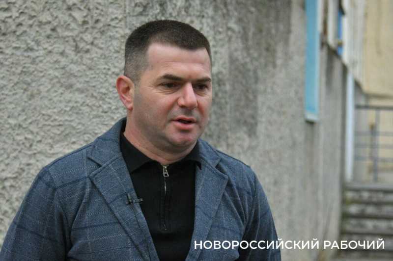 &laquo;Мы не сдаемся&raquo;! В Новороссийске инвалиду СВО подарили пандус