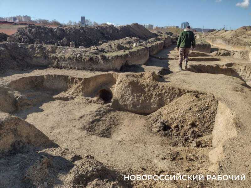 На Малой Земле был подземный ход? В Новороссийске продолжаются раскопки турецкой крепости