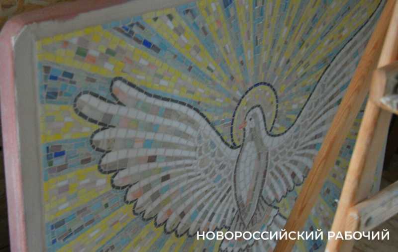 Отец Дмитрий строит храм в Новороссийске и уверен: &laquo;От отчаяния здорово спасает физический труд&raquo;