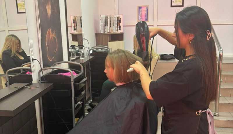 &laquo;Перезагрузка&raquo; ко Дню матери: забота, внимание и преображение для мам, оказавшихся в сложной жизненной ситуации