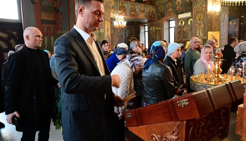 Празднование Дня народного единства в Новороссийске началось с молебна в честь Казанской иконы Божией Материи