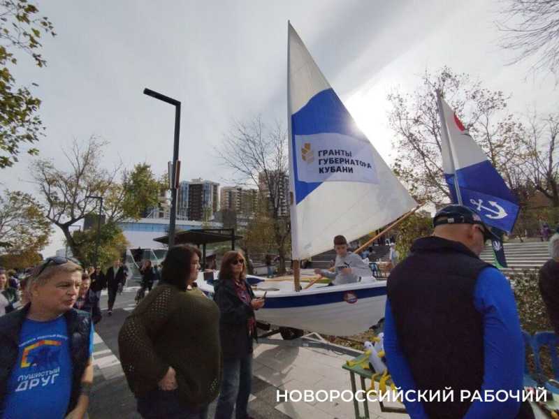 Сегодня &laquo;Добрый Новороссийск&raquo; собирает друзей и дарит праздник. Фоторепортаж &laquo;НР&raquo;